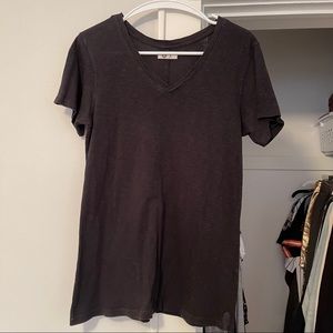 American Giant black tshirt